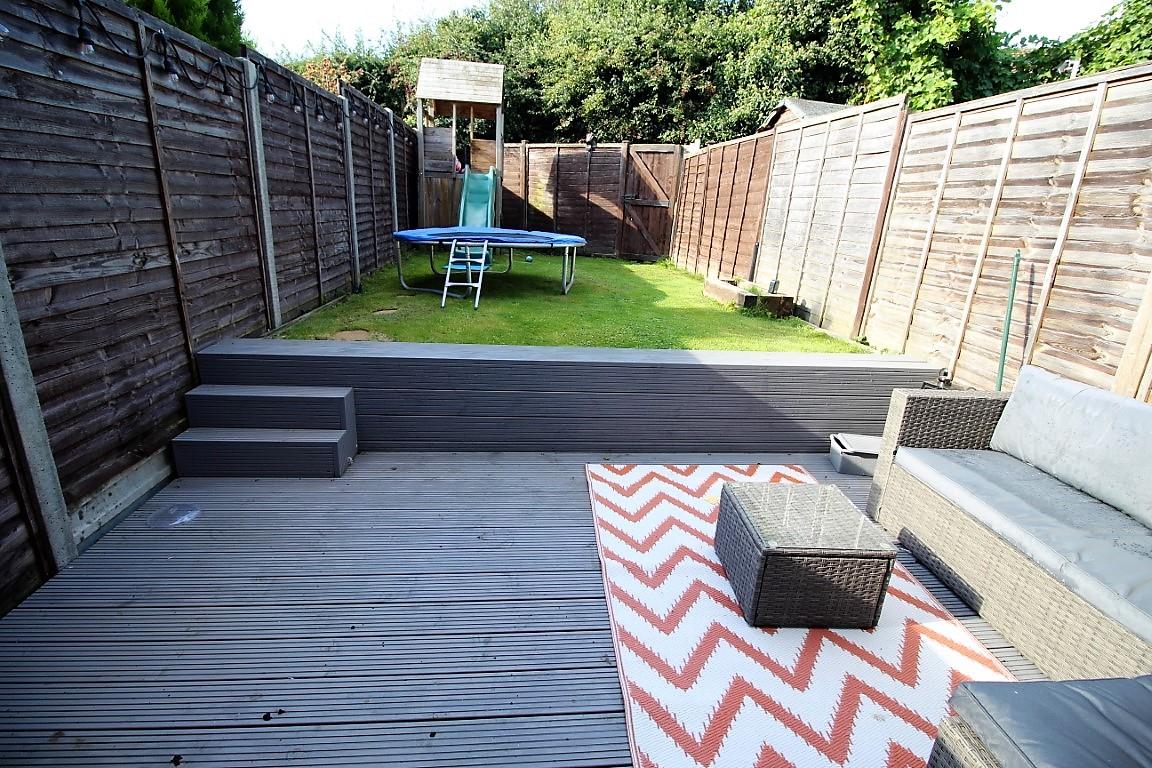 Warbreck Drive, Tilehurst, Reading